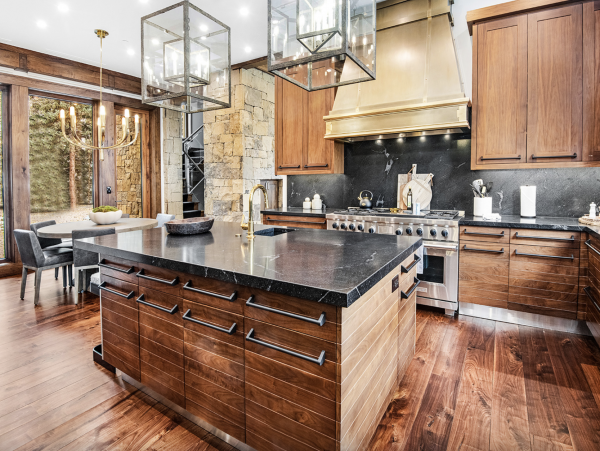 Ski In Ski Out Vail 8 Bedroom Luxury Vacation Home Sleeps 18